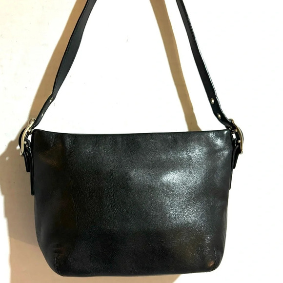 Coach vintage black leather small shoulder bag - Picture 1 of 8